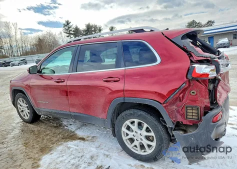 2016 Jeep Cherokee Latitude z USA, uszkodzony, nr VIN 1C4PJMCB8GW236208